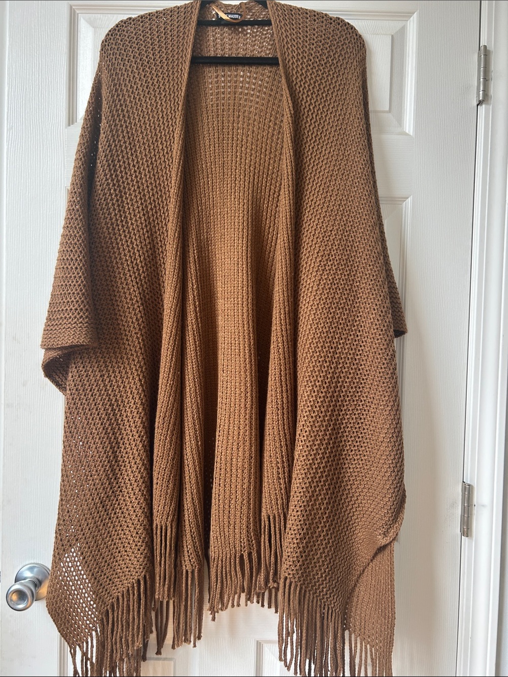 Steve Madden Camel Brown Fringe Open-Front Knit Poncho